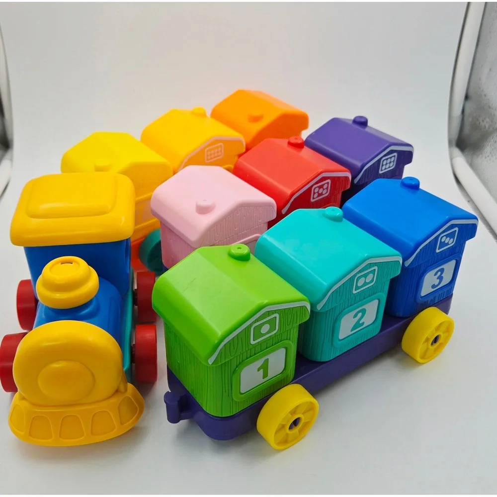 Joyfy Montessori Learning Farm Train Set Pull Along Train Finger Puppets